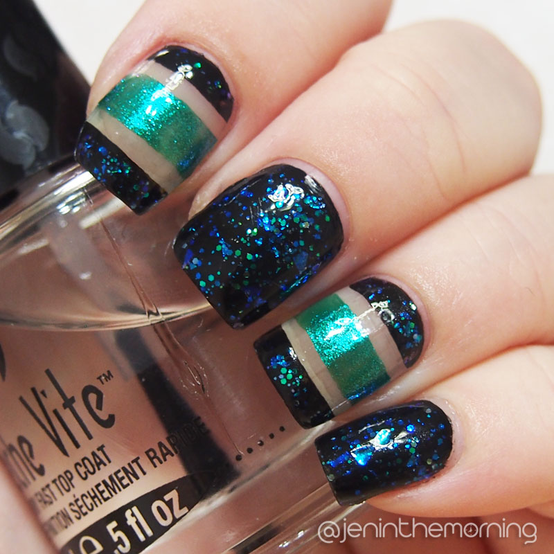 Negative Space chunky stripes