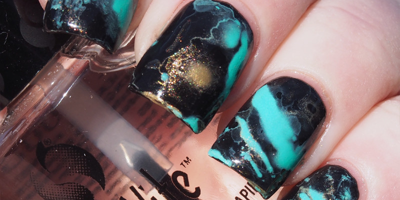 Shaving Cream Marble over Sinful Colors Black on Black