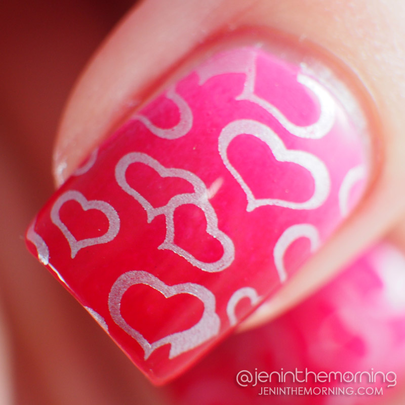 Valentine gradient stamped with Mpolish - Snowberry