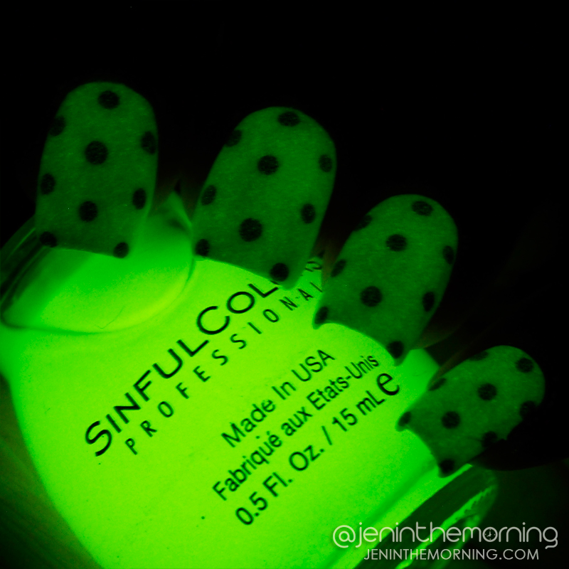 Sinful Colors - Glow In the Dark