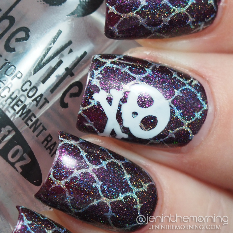 Quatrefoil Pirate? Nails