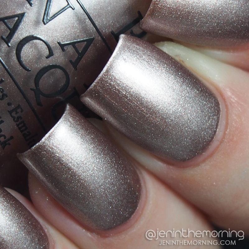 OPI - Press * For Silver (sponged on)